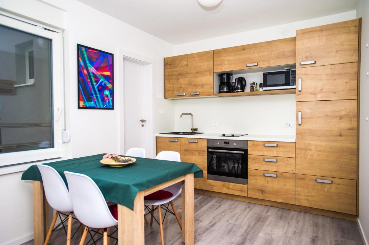 Apartments Jedro Петрчане Экстерьер фото